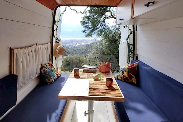 2021 Built 3 Person, Rental Campervan #1082