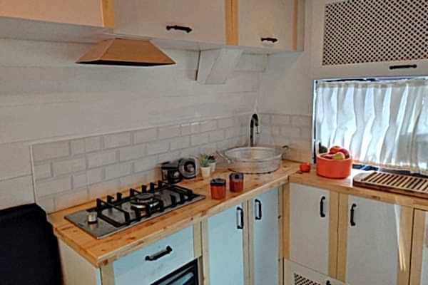 2021 Built 3 Person, Rental Campervan #1082