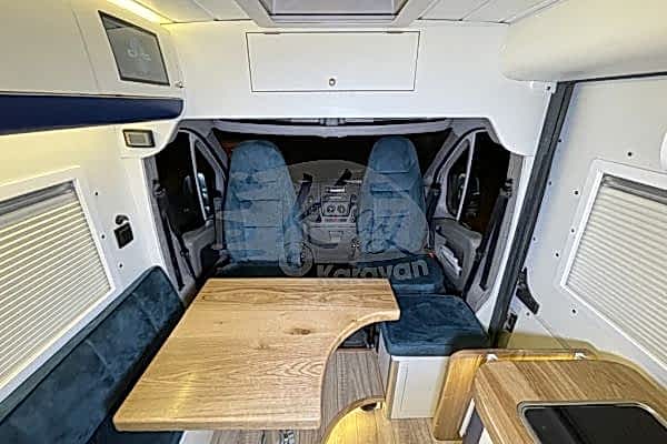 2022 Built 3 Person, Rental Campervan #1298