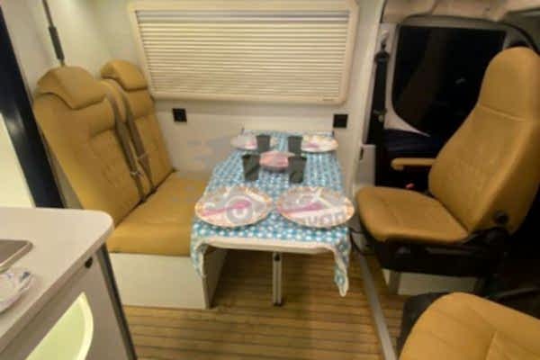 2022 Built 4 Person, Rental Campervan #1643